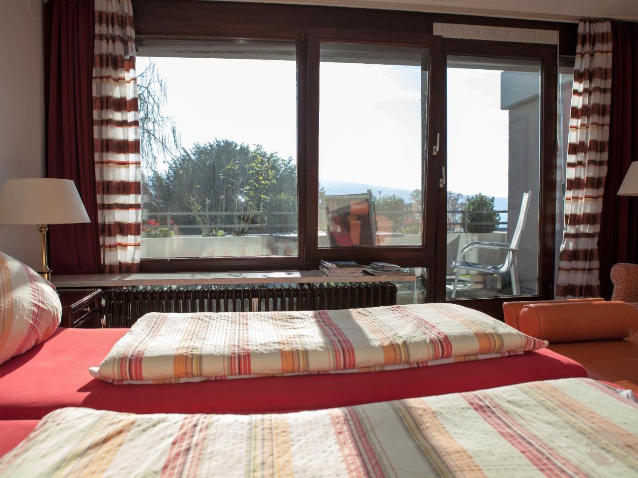 Ferienwohnung Konigsegg Ines Koch ไรเชอเนา ภายนอก รูปภาพ